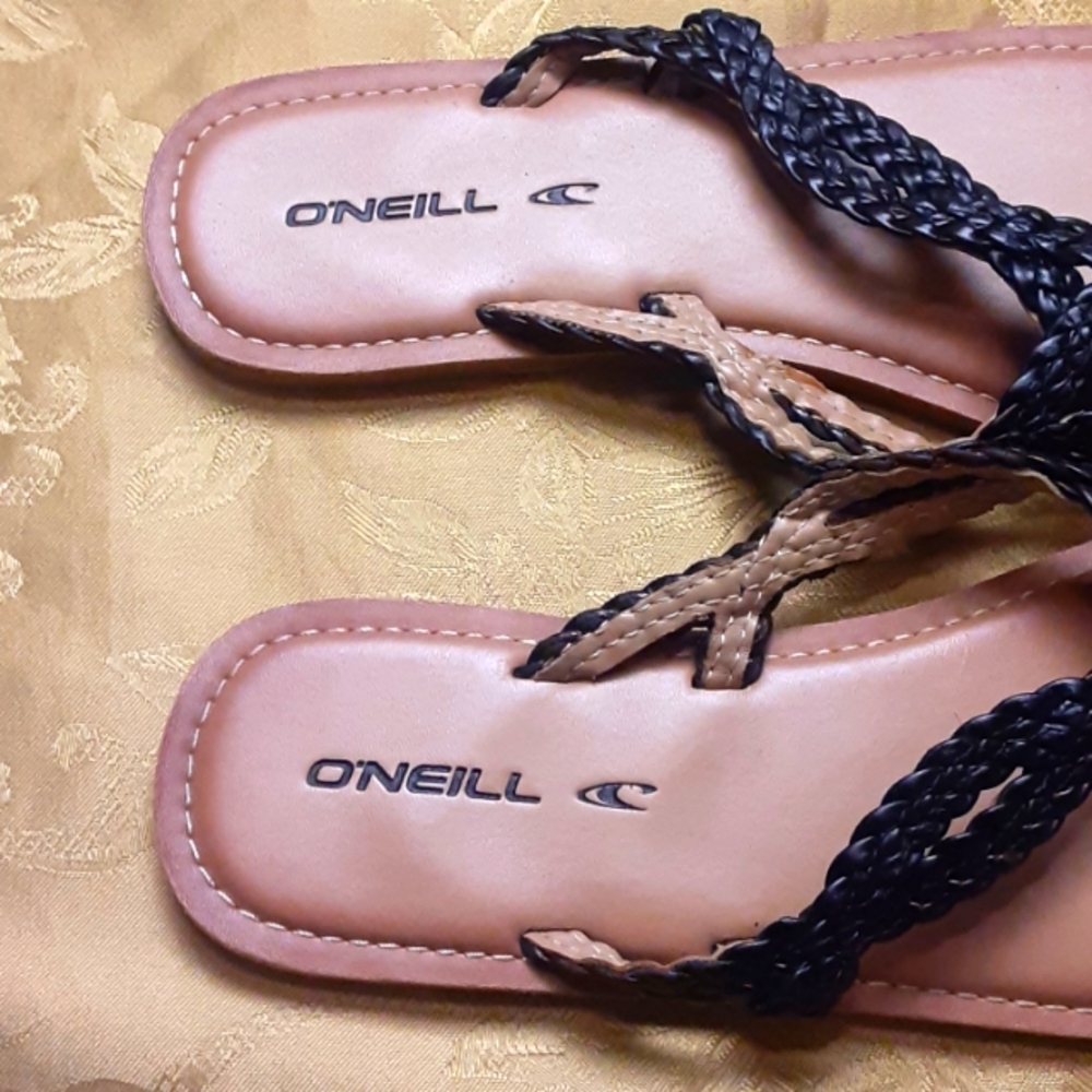 O'NEILL BEAUTIFUL SANDALS Size 9 WOMENS Color Black. Cute design. - Picture 5 of 10